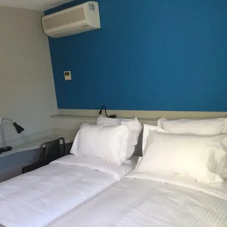 Azur 3*